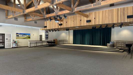 Stonegate Elementary School Multi Purpose Room in Irvine