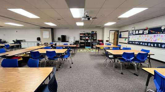 Dacula Elementary School Classroom Standard in Dacula