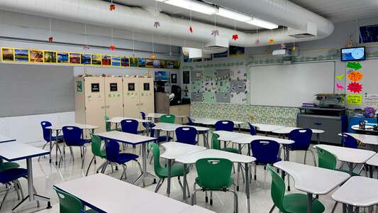 Valley View Middle School Classroom Standard in Simi Valley