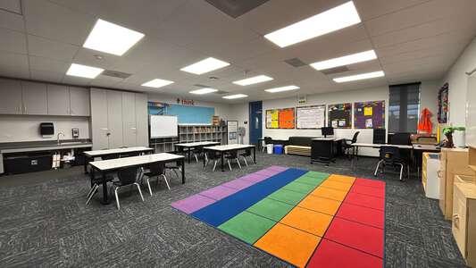 Rainbow Ridge Elementary School Classroom Standard in Moreno Valley 2