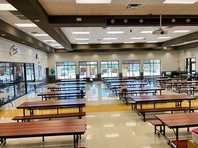 Sunset Valley Elementary School Cafeteria in Fort Worth