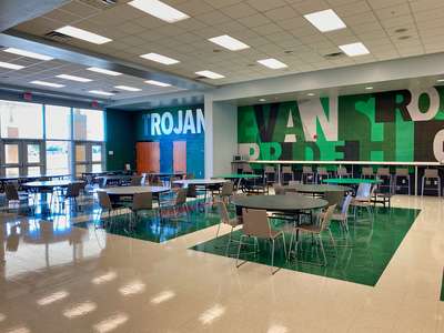 Evans High School Cafeteria in Orlando