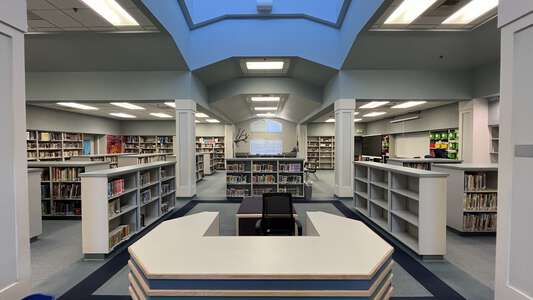 Enterprise Elementary School Library in Federal Way