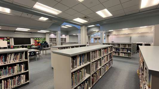 Enterprise Elementary School Library in Federal Way