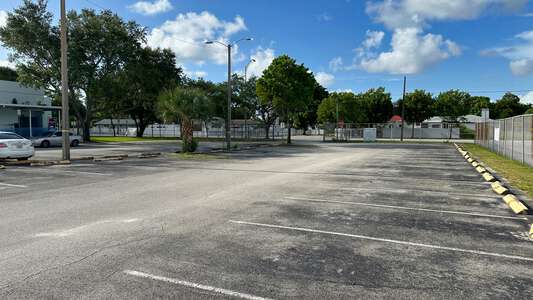 Arcola Lake Elementary School Parking Lot in Miami