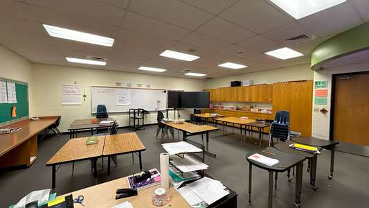 Brooks Center for STEM and Arts Magnet Middle School Classroom Standard in Wichita 3