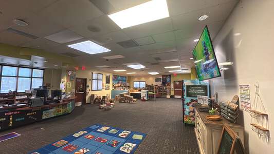 May Ranch Elementary School Library in Perris 4