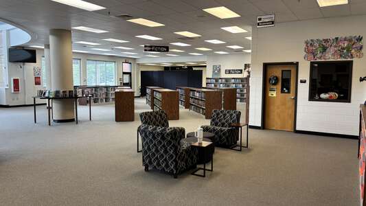 Mountain View High School Media Center in Lawrenceville