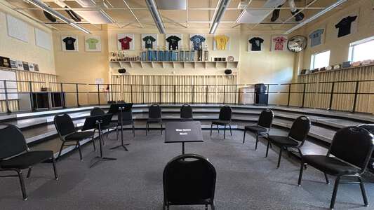 West Salem High School Room A100 - Choir in Salem 2