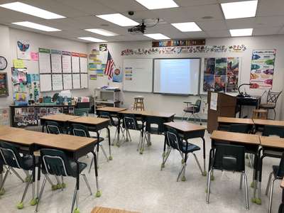 Lawton Chiles Middle Academy School Classroom Standard in Lakeland