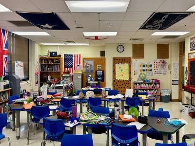 Sudie L Williams Talented and Gifted Academy Classroom Standard in Dallas