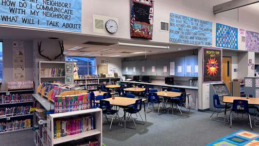 Stone Lake Elementary School Library in Elk Grove