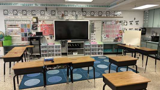 Malibu Elementary School Classroom Standard in Virginia Beach