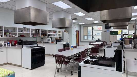 Madero - Francisco I Madero Middle School Teaching Dining in Chicago