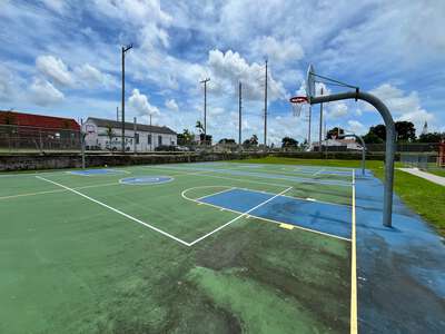 Pine Villa Elementary School Outdoor Basketball Courts in Miami 2