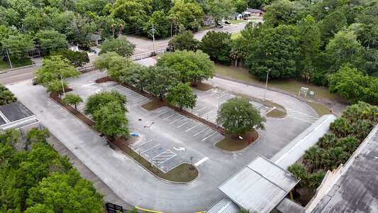 Northwestern Legends Elementary School Parking Lot - Side (3 hr min) in Jacksonville