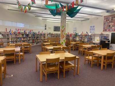 North Andrews Garden Elementary School of the Arts Library - Room 401 in FT Lauderdale