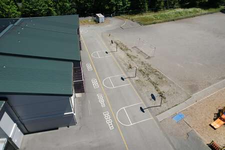 Albert Einstein Elementary School Outdoor Basketball Courts in Redmond