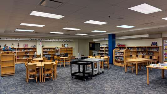 Don Brewer Elementary School Library (3 hr min) in Jacksonville