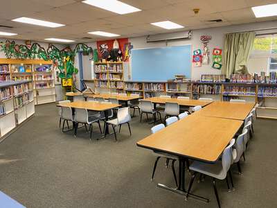 Stella Hills Elementary Library in Bakersfield