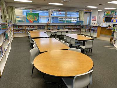 Stella Hills Elementary Library in Bakersfield