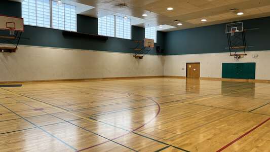 Kelly Middle School Outer Gym in Eugene