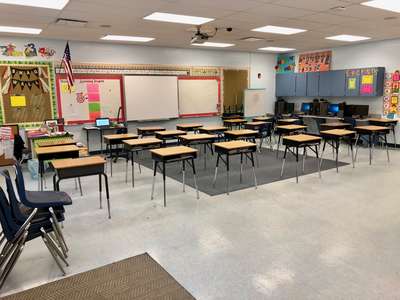 Scott Lake Elementary School Classroom Standard in Lakeland