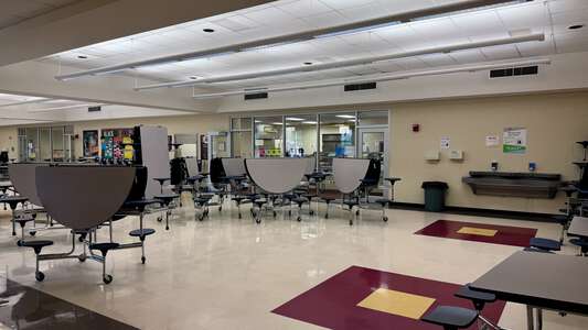 McKinley Middle Academic Magnet School Cafeteria in Baton Rouge