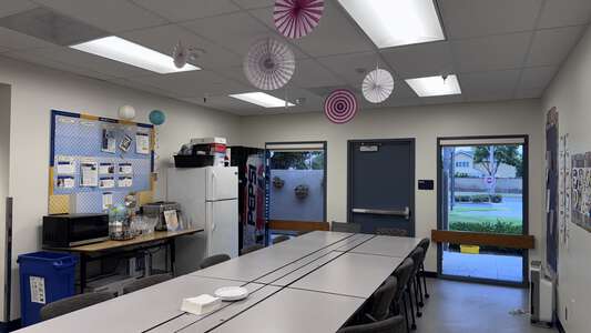 Brywood Elementary School Staff Lounge in Irvine