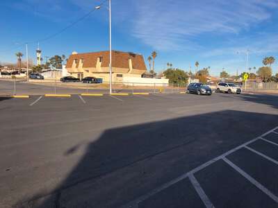 Lake - Robert E. Elementary School Parking Lot - Front in Las Vegas