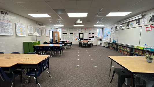 Walnut Grove Elementary School Classroom Standard in Suwanee