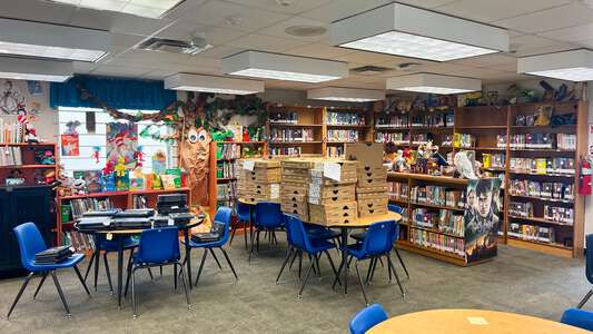 Mayfair Laboratory School Library in Baton Rouge