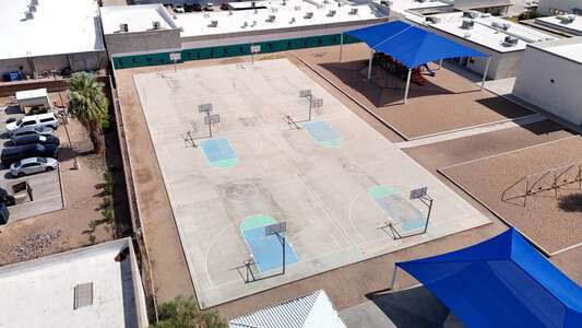 Heard Elementary School Outdoor Basketball Courts in Phoenix
