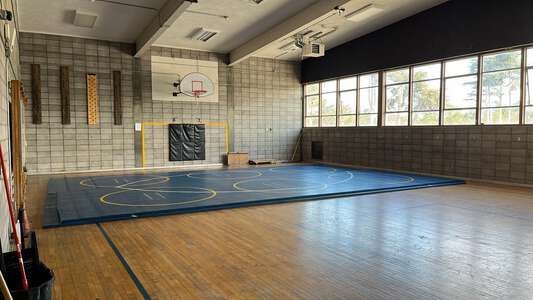 Seaside Middle School Small Gym in Seaside