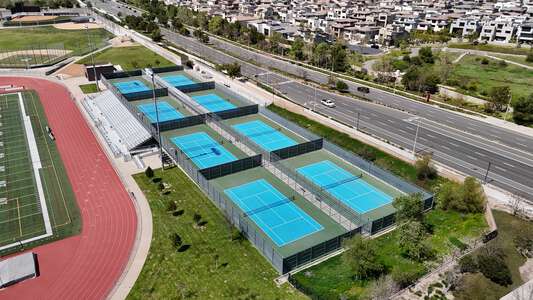 Portola High School Tennis Courts in Irvine
