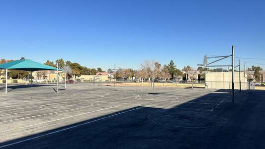 Jydstrup - Helen Elementary School Outdoor Basketball Courts in Las Vegas
