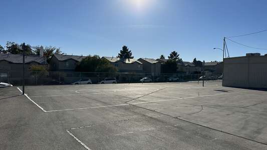 Jydstrup - Helen Elementary School Outdoor Basketball Courts in Las Vegas