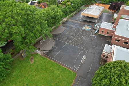 Abernethy K-5 School Outdoor Basketball Courts in Portland