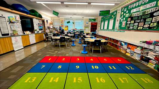 SR Charter for the Arts School Classroom Standard in Santa Rosa 5