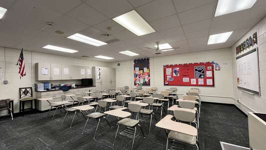Cypress Lake High School Classroom Standard in Fort Myers
