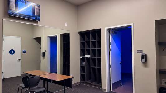 Corona del Mar High School (7-12) Green Room in Newport Beach 2