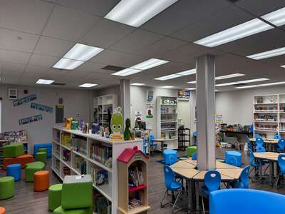 Harry Wirtz Elementary School Library in Paramount