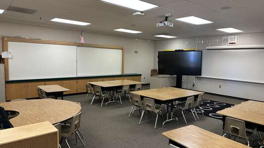 Carmen Dragon Elementary School Classroom Standard in Antioch