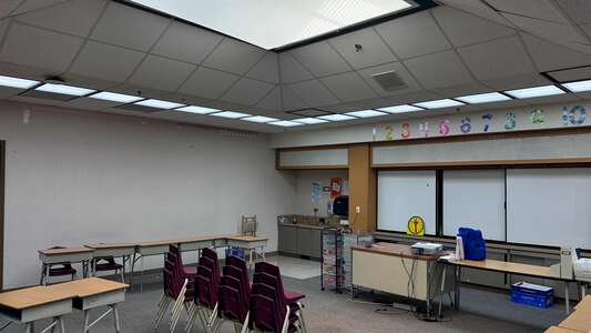 Canyon Vista Elementary School Classroom Standard in Aliso Viejo
