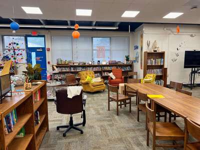 Workman Middle School Library in Pensacola