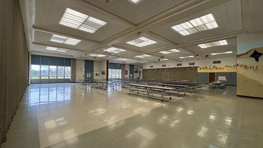 Jackson Middle School Cafeteria in Portland