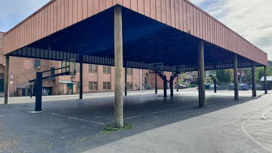 Irvington K-5 School Outdoor Basketball Courts in Portland 2