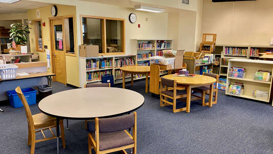 Riverside Elementary School Media Center in Milwaukie