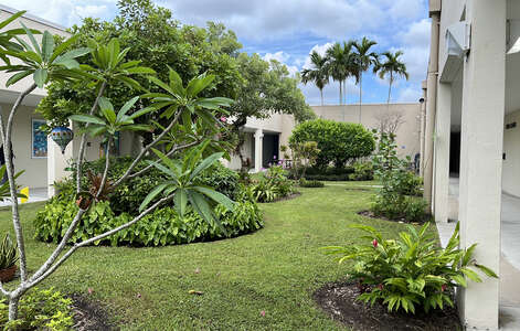 Ruth Owens Kruse Ed. Center Small Quad in Miami 2