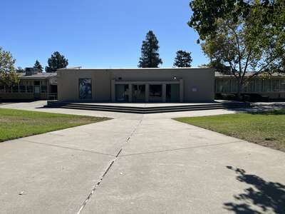Junction Avenue K-8 School Quad in Livermore